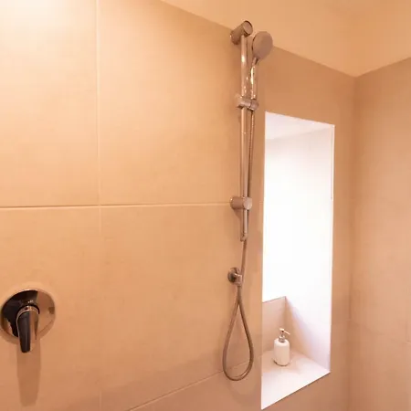 Bed & Breakfast Areamare 4*
