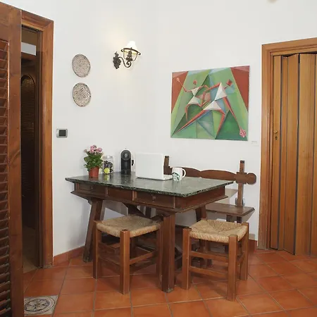 Areamare Bed and Breakfast Νάπολη