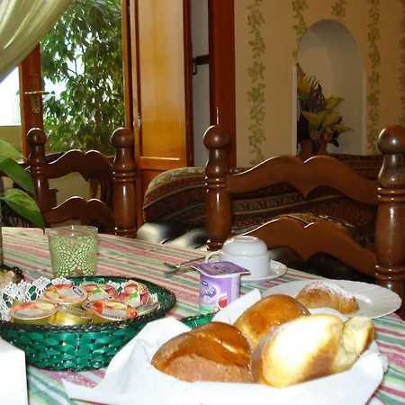 Areamare Bed and Breakfast 4*