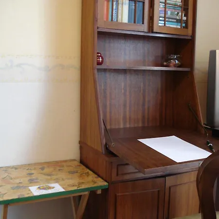 Areamare Bed and Breakfast Νάπολη