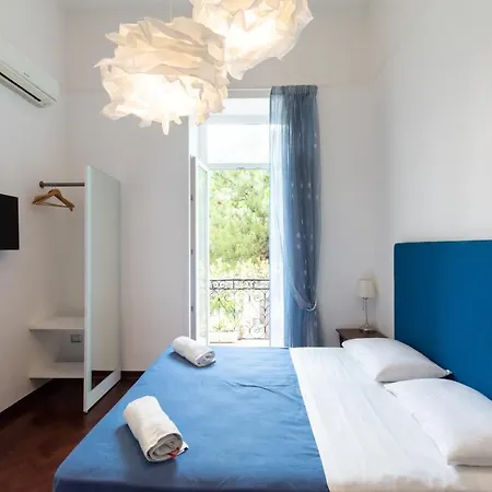 Areamare Bed and Breakfast 4*